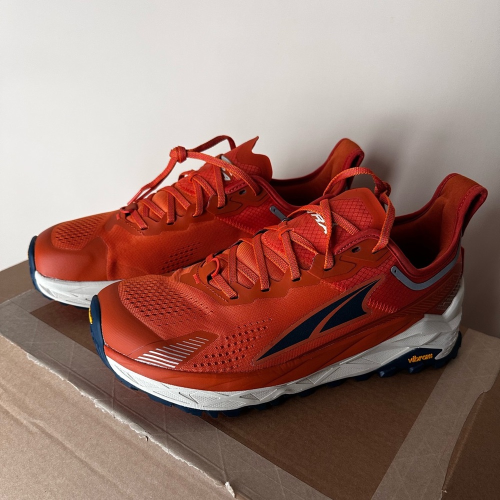 Altra Olympus 5